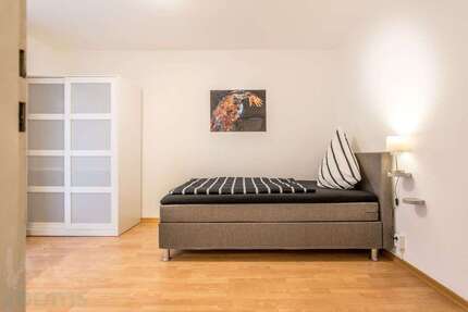 Wohnen auf Zeit in Rödelheim 690,00 €