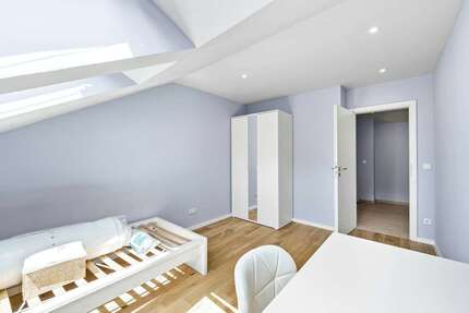 WG-Zimmer in München 800,00 € 16 m²