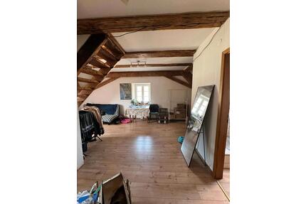 Licht durchflutete 1,5 Zimmer Maisonette - Buchenbach