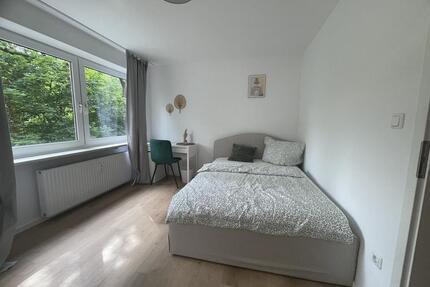 WG-Zimmer in München! - 770,00&nbsp;EUR Kaltmiete, ca.&nbsp; 12,00&nbsp;m&sup2; in München (PLZ: 81241) Pasing-Obermenzing