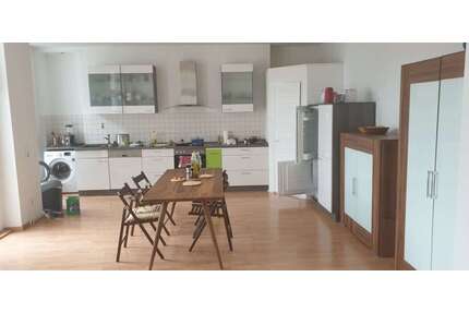 WG-Zimmer in Berlin 830,00 € 28 m²