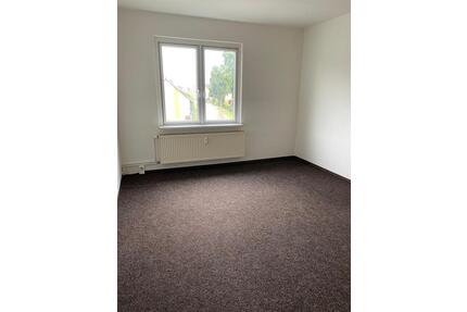 4 Zimmer Wohnung - 860,00&nbsp;EUR Kaltmiete, ca.&nbsp; 90,00&nbsp;m&sup2; in Milower Land (PLZ: 14715)