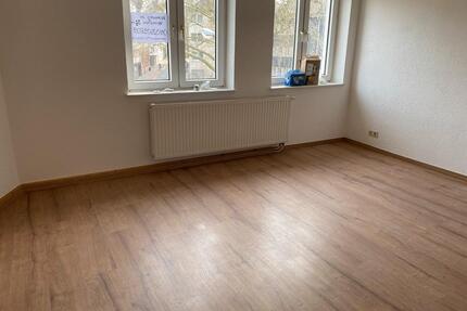 Wohnung in Essen 45128 - 373,00&nbsp;EUR Kaltmiete, ca.&nbsp; 32,00&nbsp;m&sup2; in Gelsenkirchen (PLZ: 45894) Buer