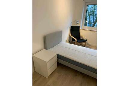 WG-Zimmer in Hamburg 670,00 € 14 m²