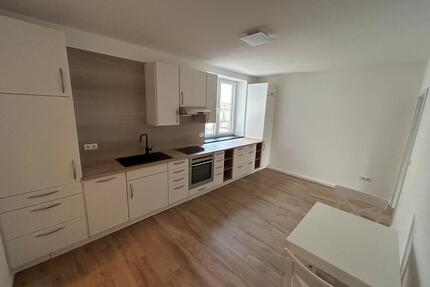 WG Zimmer in 2 Zimmer Wohnung - 450,00&nbsp;EUR Kaltmiete, ca.&nbsp; 15,00&nbsp;m&sup2; in Osnabrück (PLZ: 49082) Nahne