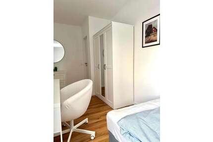 WG-Zimmer in Düsseldorf 899,00 € 20 m²