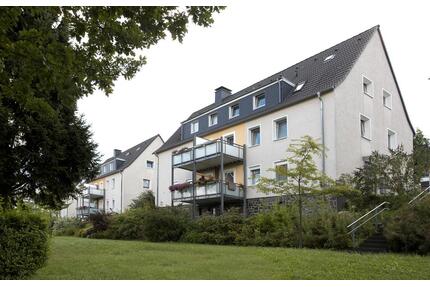 2 Zimmer mit Balkon in Hagen - 418,00&nbsp;EUR Kaltmiete, ca.&nbsp; 64,60&nbsp;m&sup2; in Hagen (PLZ: 58135) Hagen-Mitte