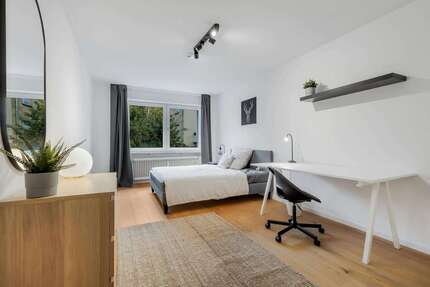 WG-Zimmer in München 990,00 € 19 m²