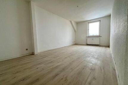 3 Zimmer im Dachgeschoss ab April Dessau-Roßlau