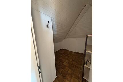 2,5 Zimmer Dachgeschoss Wohnung - Warburg