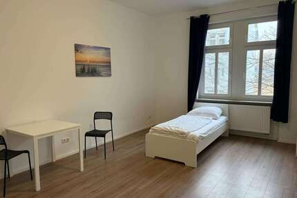 WG-Zimmer in Frankfurt am Main 690,00 € 22 m²