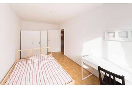 WG-Zimmer in München 850,00 € 12 m²