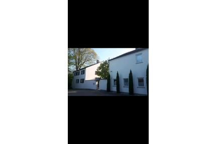 Wohnung Zimmer in Nabburg - 350,00&nbsp;EUR Kaltmiete, ca.&nbsp; 15,00&nbsp;m&sup2; in Nabburg (PLZ: 92507)