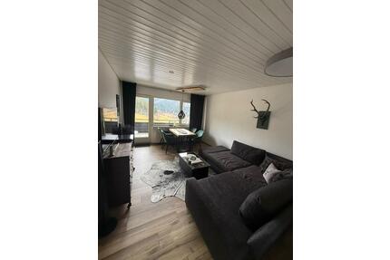 moderne 2-Zimmer Wohnung (vollständig möbliert) in Baiersbronn