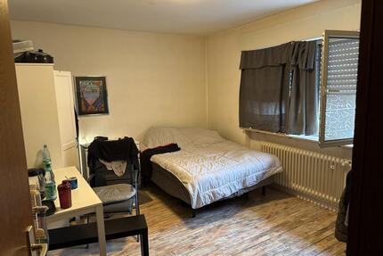 1-Zimmer in WG (Erdgeschoss) - 530,00&nbsp;EUR Kaltmiete, ca.&nbsp; 16,00&nbsp;m&sup2; in Mörfelden-Walldorf (PLZ: 64546)