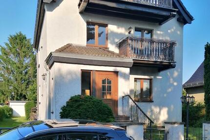 Wohnen fast am See in Markkleeberg - 2-Zimmer DG Wohnung