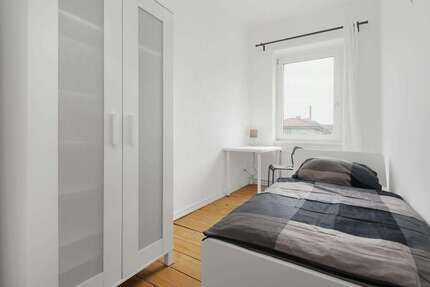 WG-Zimmer in Berlin 580,00 € 8 m²