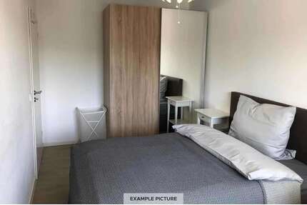 WG-Zimmer in Frankfurt am Main 665,00 € 11 m²