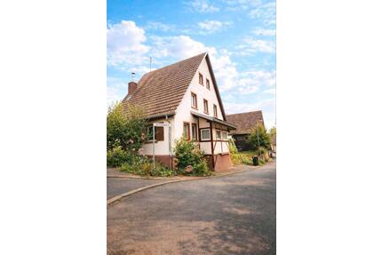 100qm 4Zimmer Etagenwohnung in Osterburken Schlierstadt.