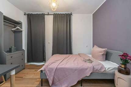 WG-Zimmer in Berlin 760,00 € 10 m²