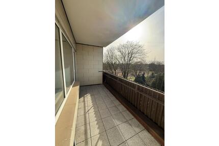 Geräumige 3-Zimmer Wohnung | Balkon | frisch renoviert | ab sofort - Herne Wanne-Bickern