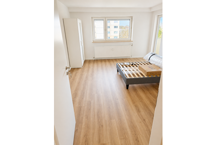 Wohnen auf Zeit in München Bogenhausen 800,00 €