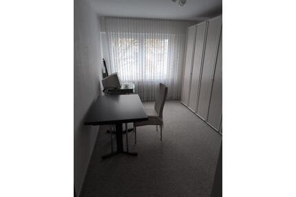 3-4er WG 108 m² riesiger Balkon, EBK, Top-Lage Hermannstraße - Osnabrück Wüste