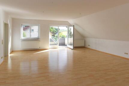 Ihr neues Zuhause mit Wohlfühlfaktor – 4 Zimmer und Balkon im Grünen von Dipperz-Armenhof