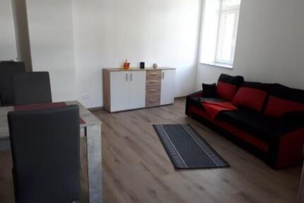 möblierte 2-Zimmer WG - 600,00&nbsp;EUR Kaltmiete, ca.&nbsp; 64,00&nbsp;m&sup2; in Schneeberg (PLZ: 08289)