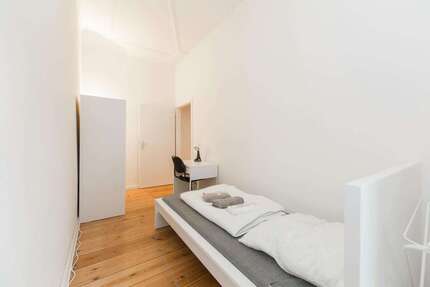 WG-Zimmer in Berlin 575,00 € 9 m²