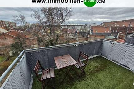 Sommer auf dem Balkon - 1,5-Raum-Wohnung im 3.OG mit Einbauküche ab Mai frei - Stollbergstraße - Erfurt Johannesplatz
