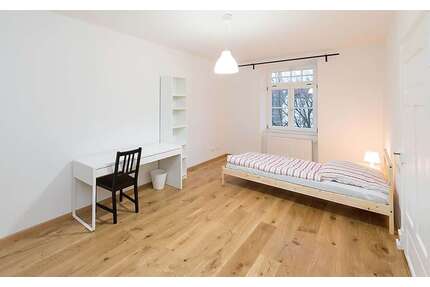 WG-Zimmer in München 855,00 € 15 m²