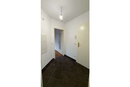 Wohnung zum Mieten in Dresden 330,00 € 35.6 m²