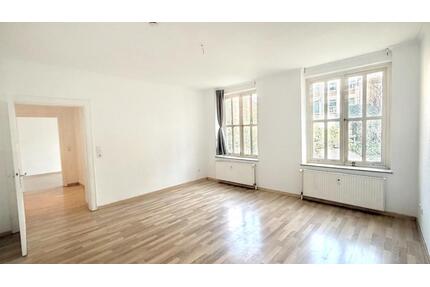 2-Zimmer Wohnung mit Terrasse und Stellplatz im Herzen von Bremen