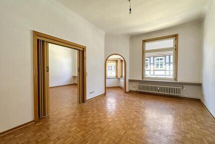 Geräumige 3-Zimmer Altbauwohnung in der Einbecker Innenstadt
