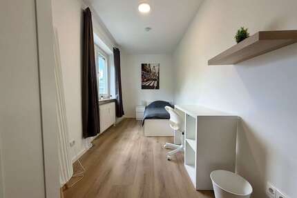 WG-Zimmer in München 575,00 € 12 m²