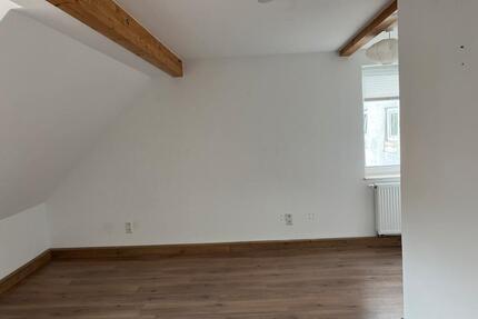 4 Zimmer Dachgeschoss Wohnung Sofort Frei - Modautal