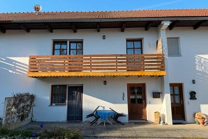 3 Zimmer Maisonettewohnung - 700,00&nbsp;EUR Kaltmiete, ca.&nbsp; 80,00&nbsp;m&sup2; in Haarbach (PLZ: 94542)