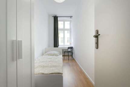 WG-Zimmer in Berlin 560,00 € 8 m²