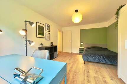 WG-Zimmer in München 845,00 € 17 m²