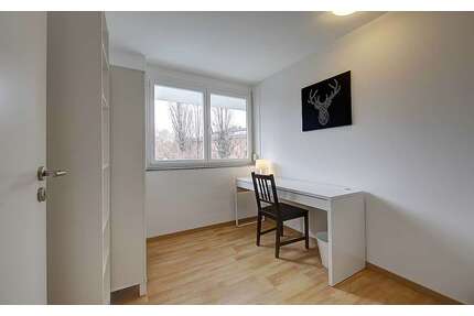 WG-Zimmer in Stuttgart 445,00 € 8 m²