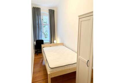 WG-Zimmer in Berlin 580,00 € 10 m²