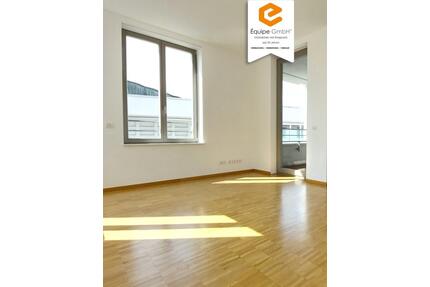 Moderne 2-Raumwohnung mit EBK und Loggia im Herzen von Dresden!