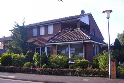 Kleine Mietwohnung - 500,00&nbsp;EUR Kaltmiete, ca.&nbsp; 80,00&nbsp;m&sup2; in Versmold (PLZ: 33775)