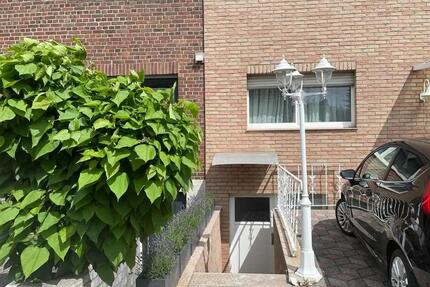 2 Zimmer Souterrain Wohnung in Köln Longerich zu vermieten!!