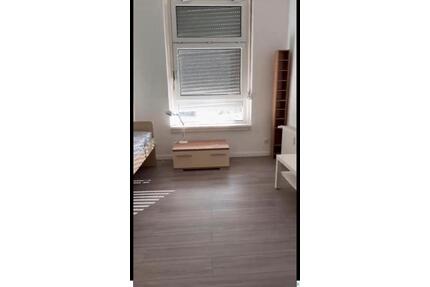 Ein Zimmer in Frauen WG ab sofort frei - Berlin Mitte