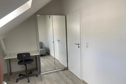 Studentenzimmer im 2er WG - 280,00&nbsp;EUR Kaltmiete, ca.&nbsp; 14,00&nbsp;m&sup2; in Mannheim (PLZ: 68199) Niederfeld