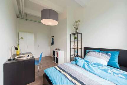 WG-Zimmer in München 995,00 € 14 m²