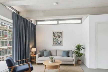 Mietrabatt - Erstbezug: 2-Zimmer Wohnung mit EBK & Balkon, 5 Min. zur U5 - Berlin Kaulsdorf