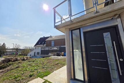 3 Zimmer Wohnung mit Terasse,Gartenanteil und Stellplatz - Neckartailfingen
